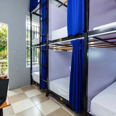 Az Hanoi Hostel ภายนอก รูปภาพ
